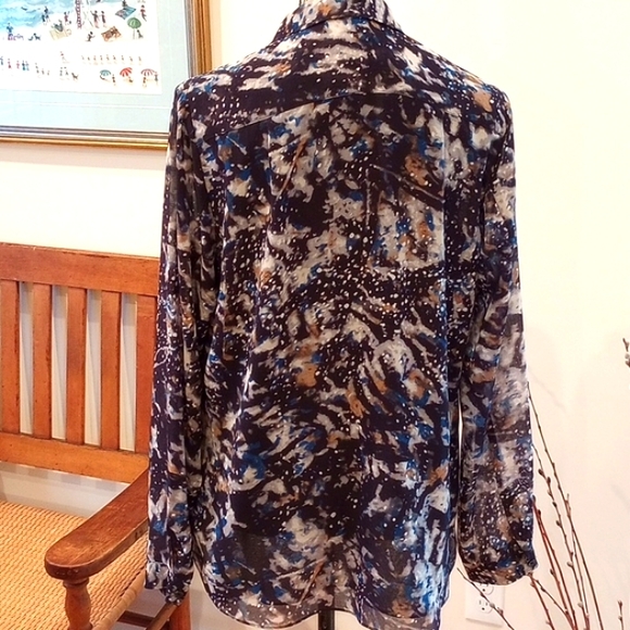 CAbi Ladies Long Sleeve Ruffle Front Blouse Size:M Color:Navy NWOT - Picture 5 of 13